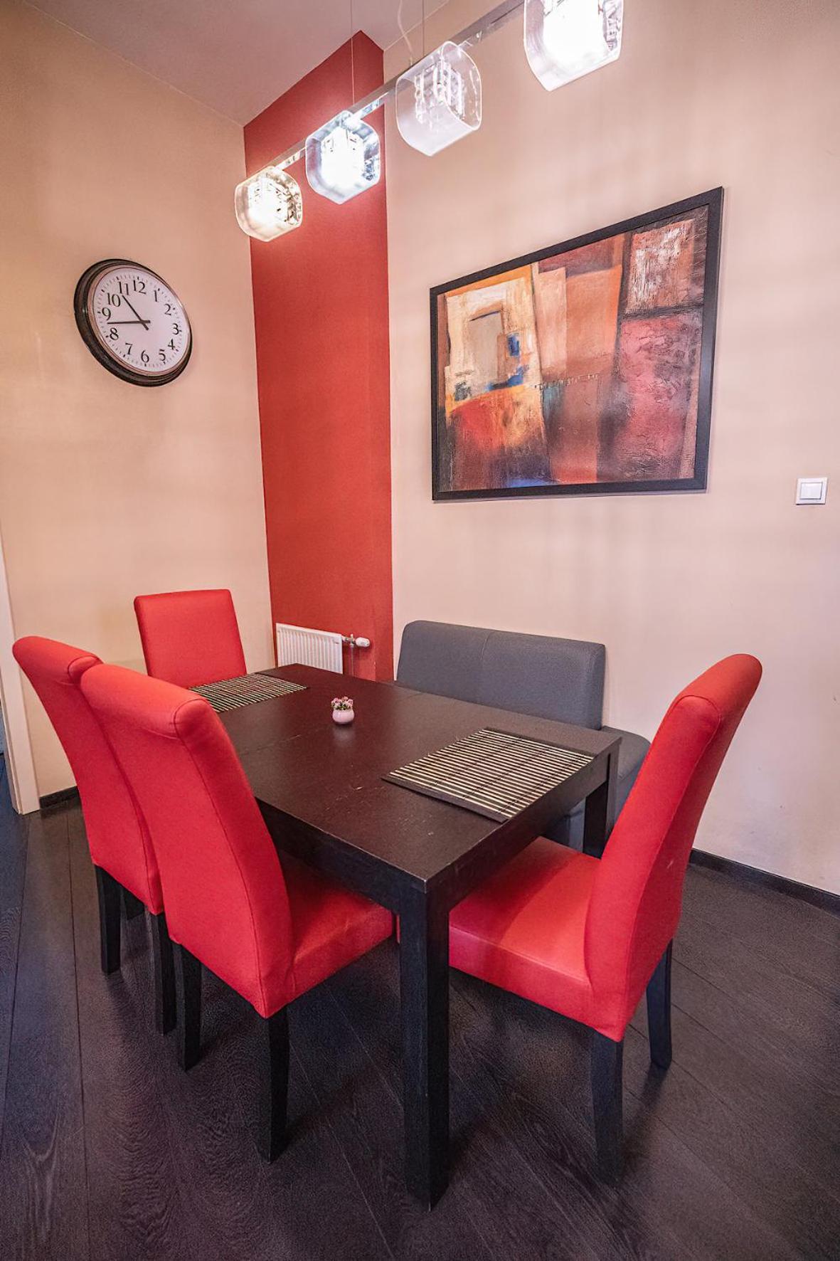 Kelemen Apartment แซแก็ด ภายนอก รูปภาพ