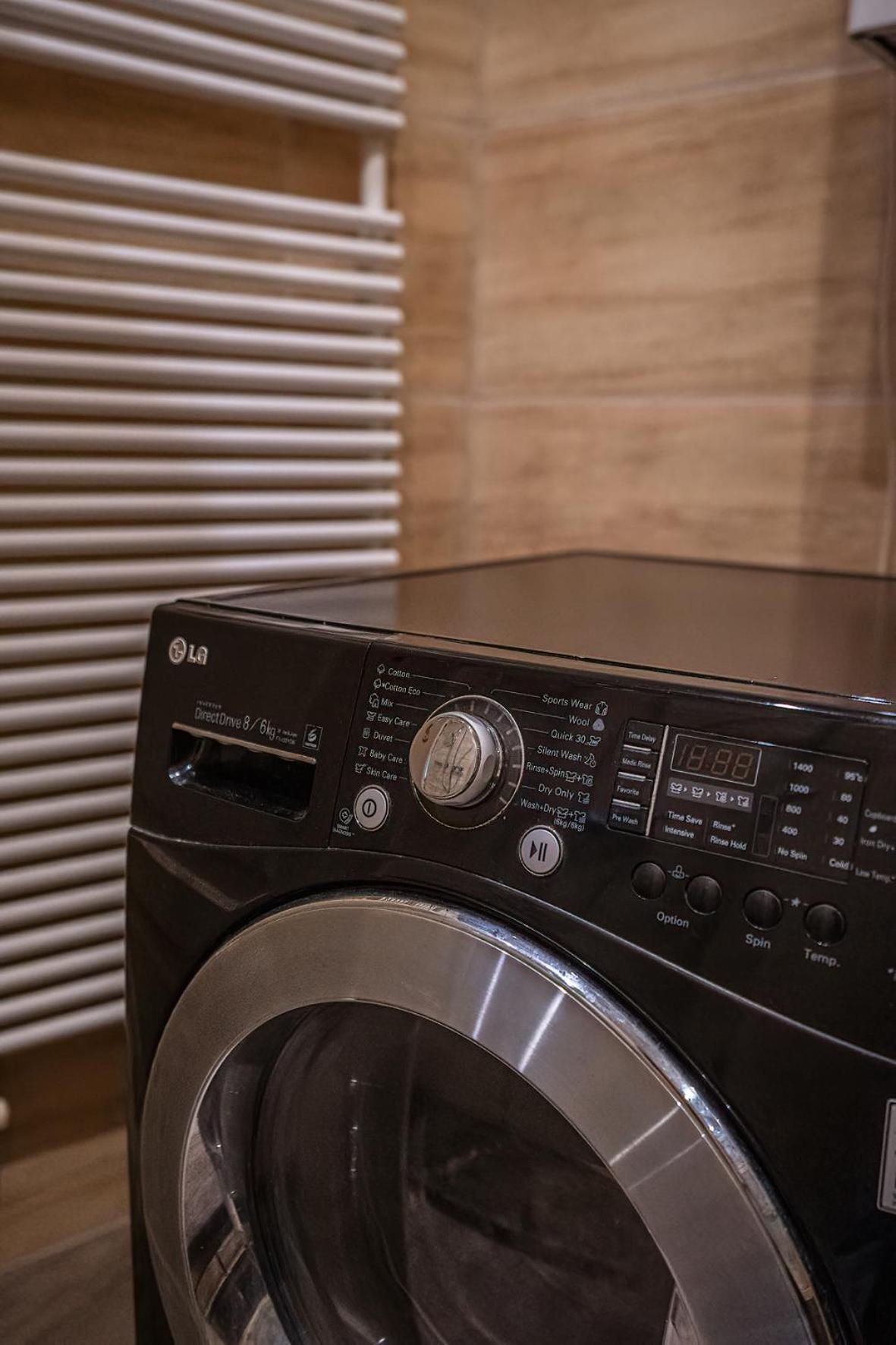 Kelemen Apartment แซแก็ด ภายนอก รูปภาพ