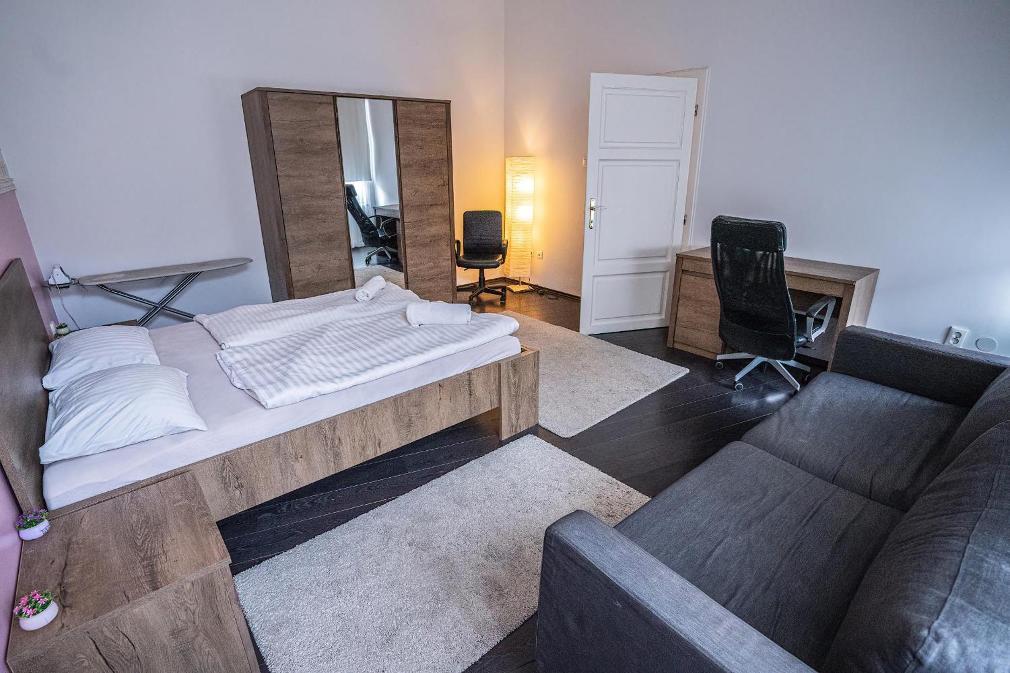 Kelemen Apartment แซแก็ด ภายนอก รูปภาพ
