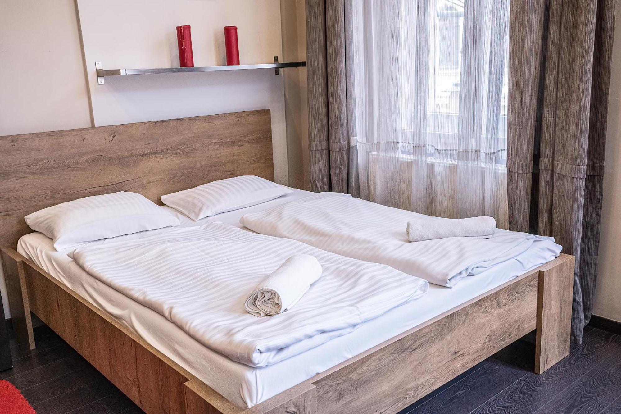 Kelemen Apartment แซแก็ด ภายนอก รูปภาพ